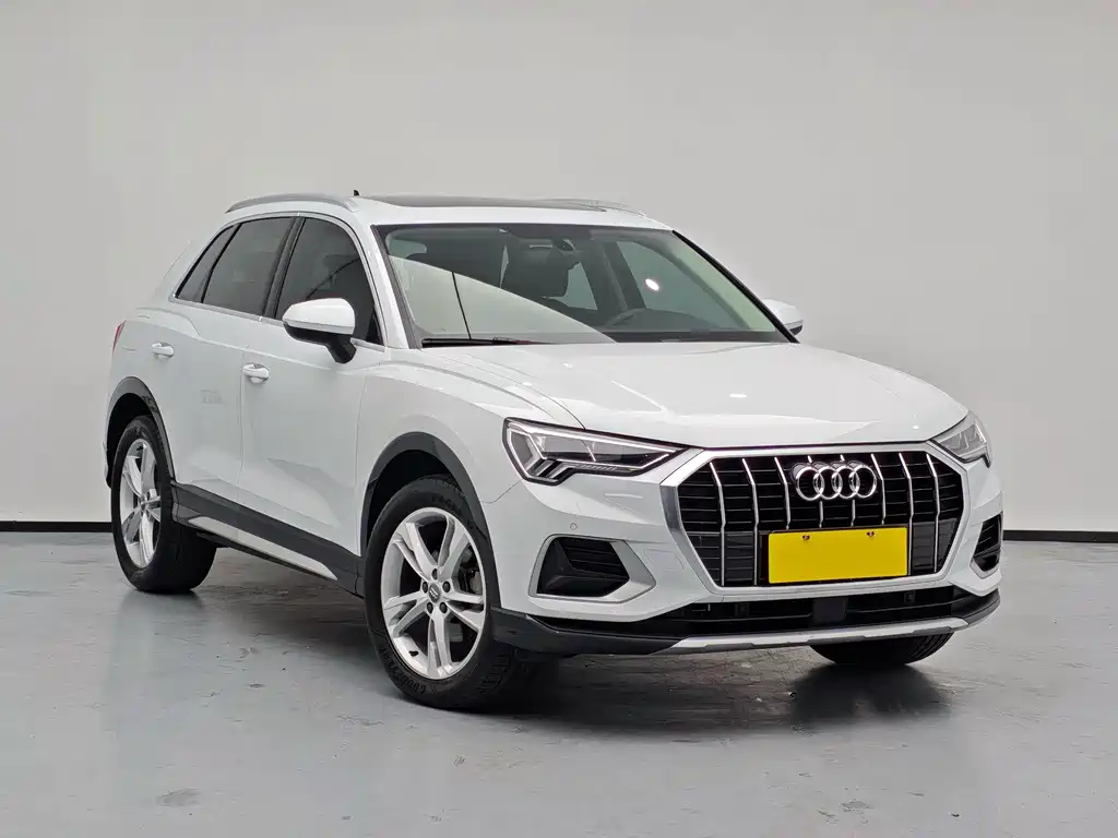 Audi Q3 — фото 3
