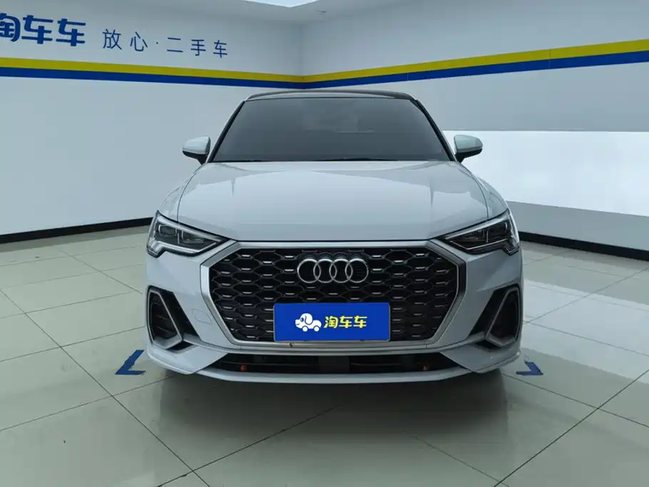 Audi Q3 Sportback — фото 2