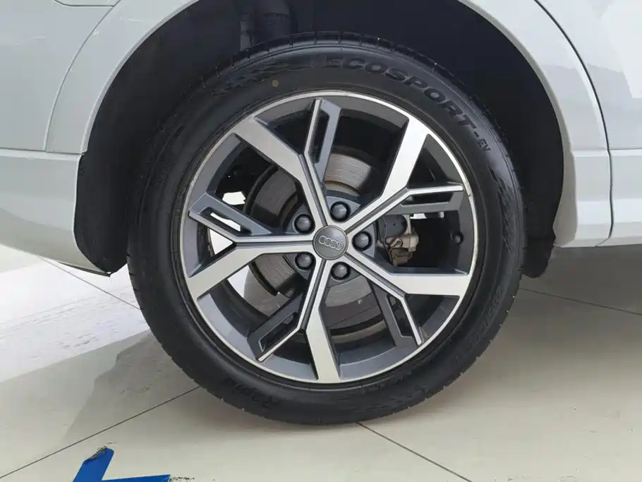 Audi Q3 Sportback — фото 6