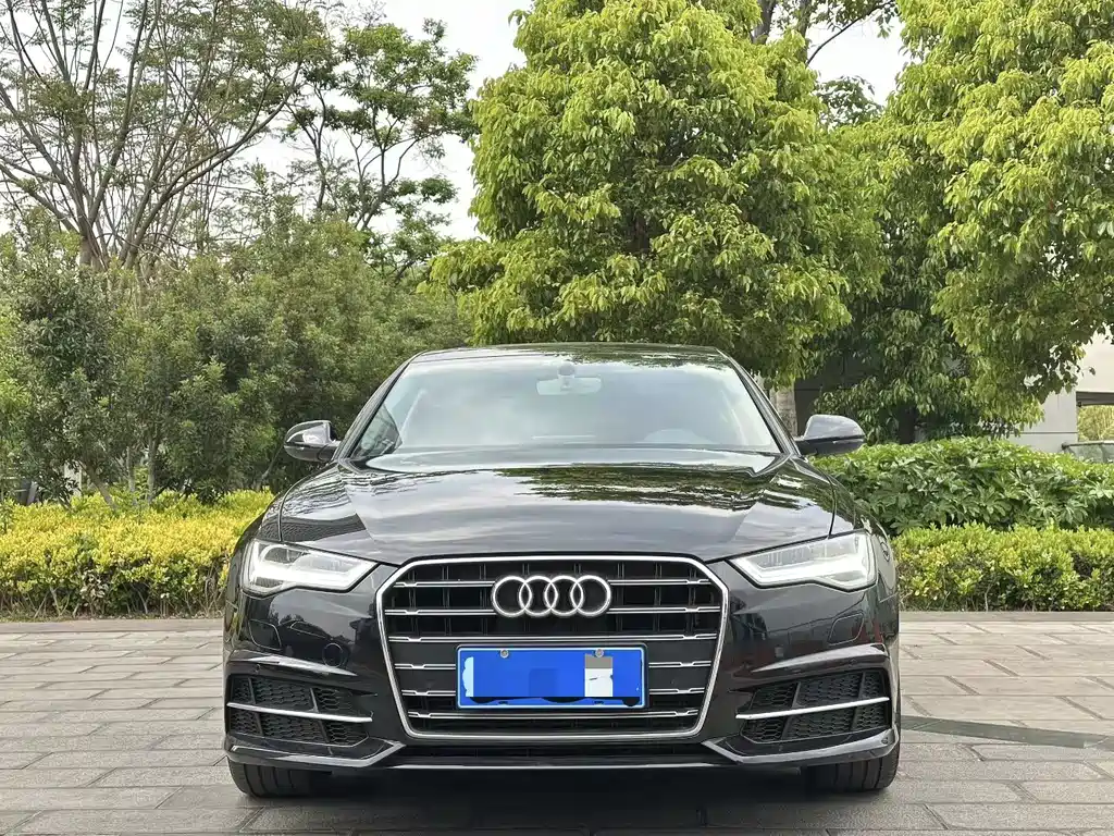 Audi A6L — фото 2