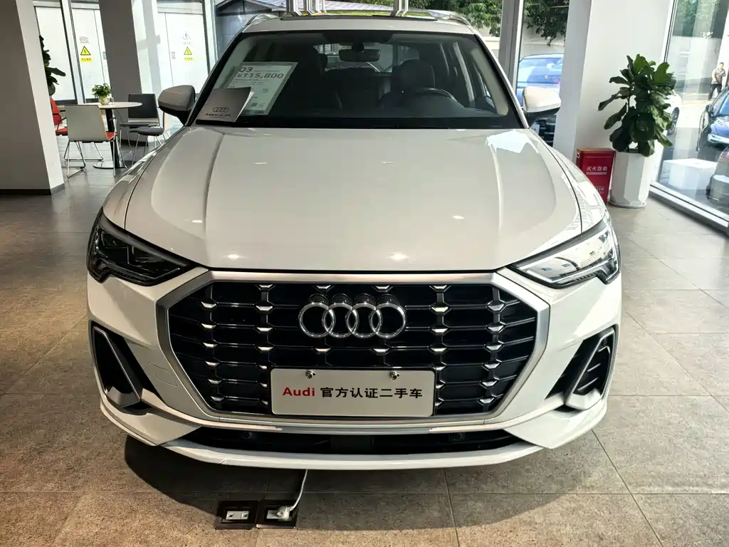 Audi Q3 — фото 2