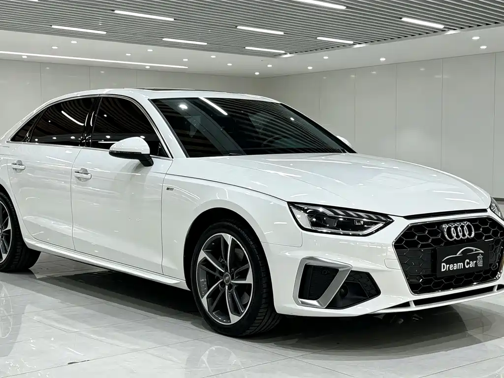 Audi A4L — фото 3