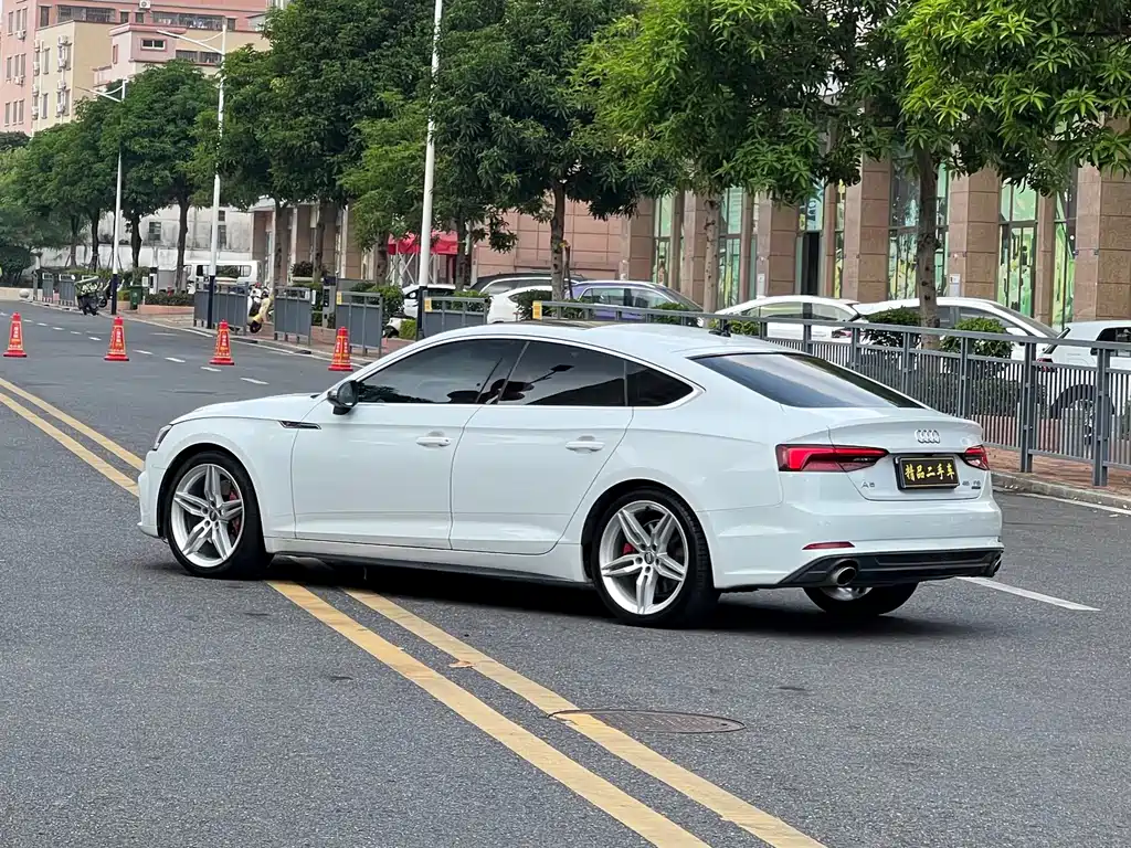 Audi A5 (Import) — фото 4