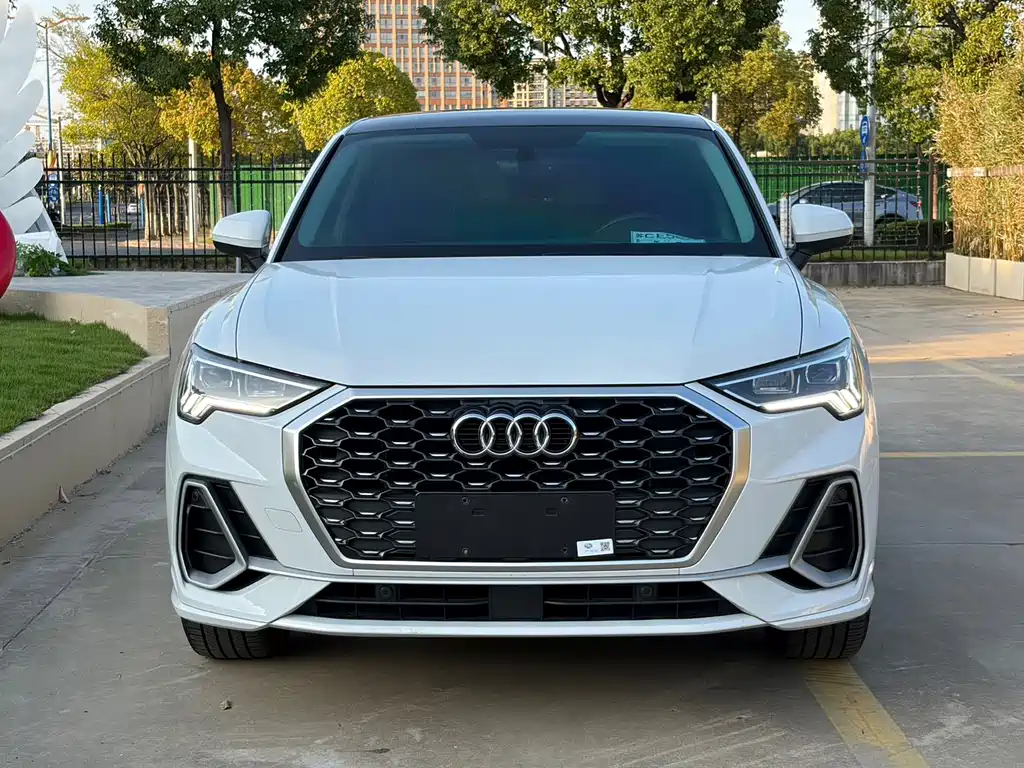 Audi Q3 Sportback — фото 2