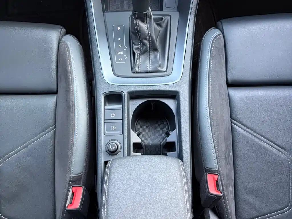 Audi Q3 Sportback — фото 13