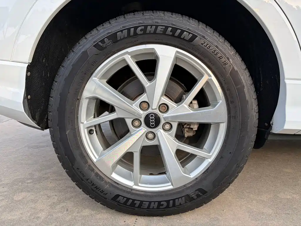 Audi Q3 Sportback — фото 21