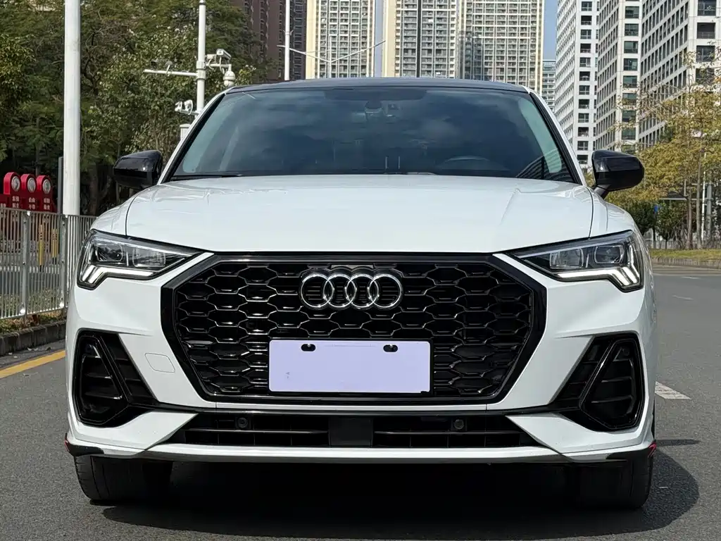 Audi Q3 Sportback — фото 2