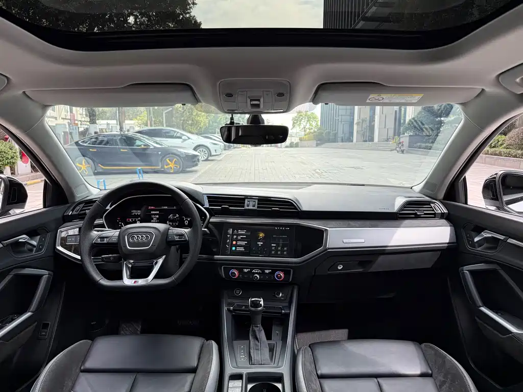 Audi Q3 Sportback — фото 5