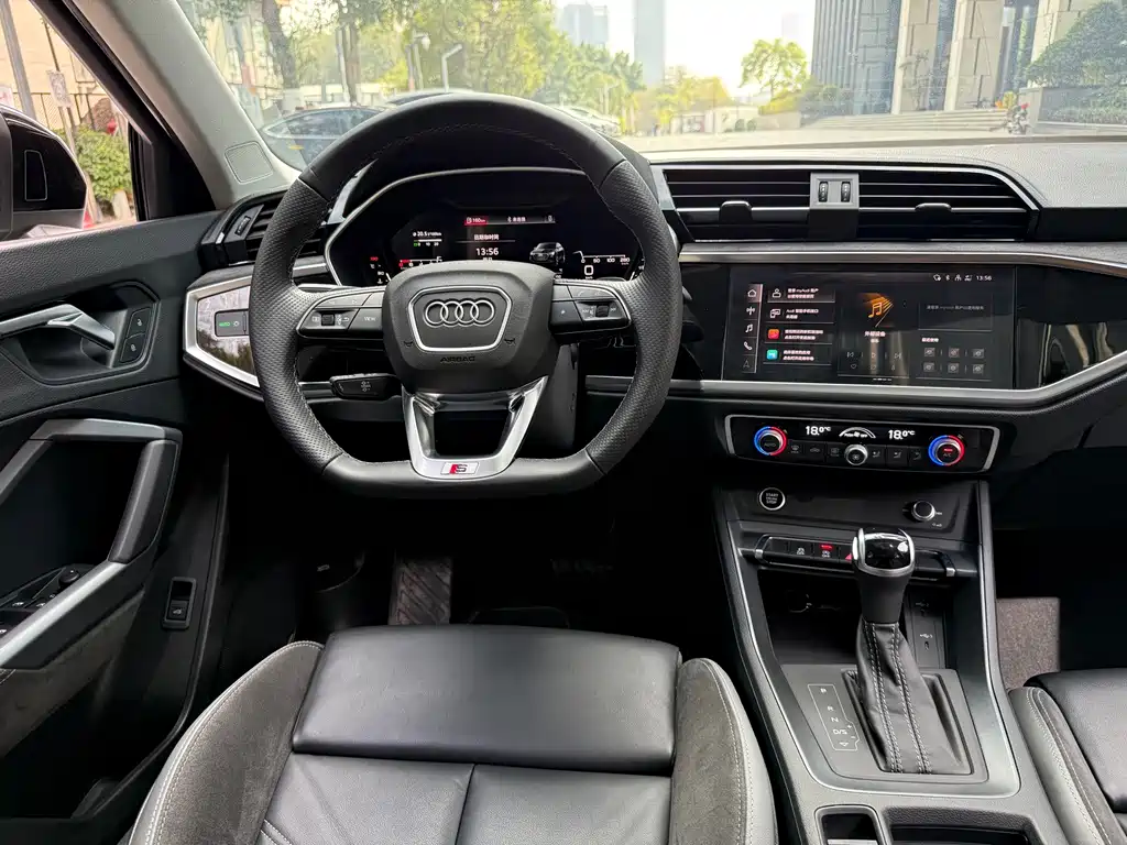 Audi Q3 Sportback — фото 7