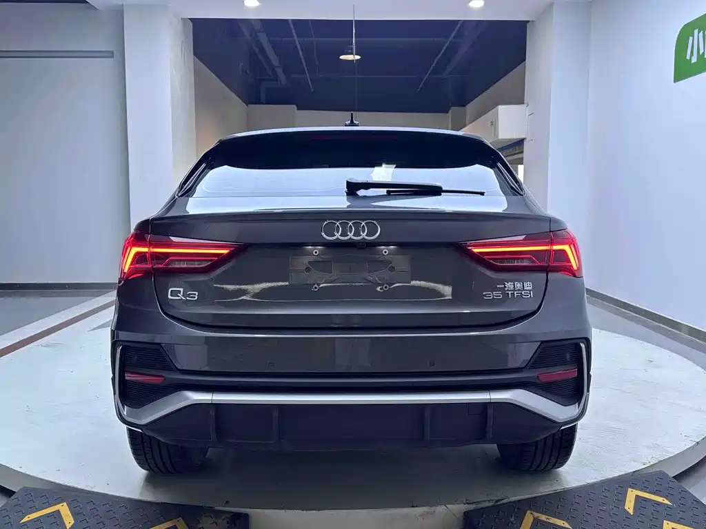 Audi Q3 Sportback — фото 5