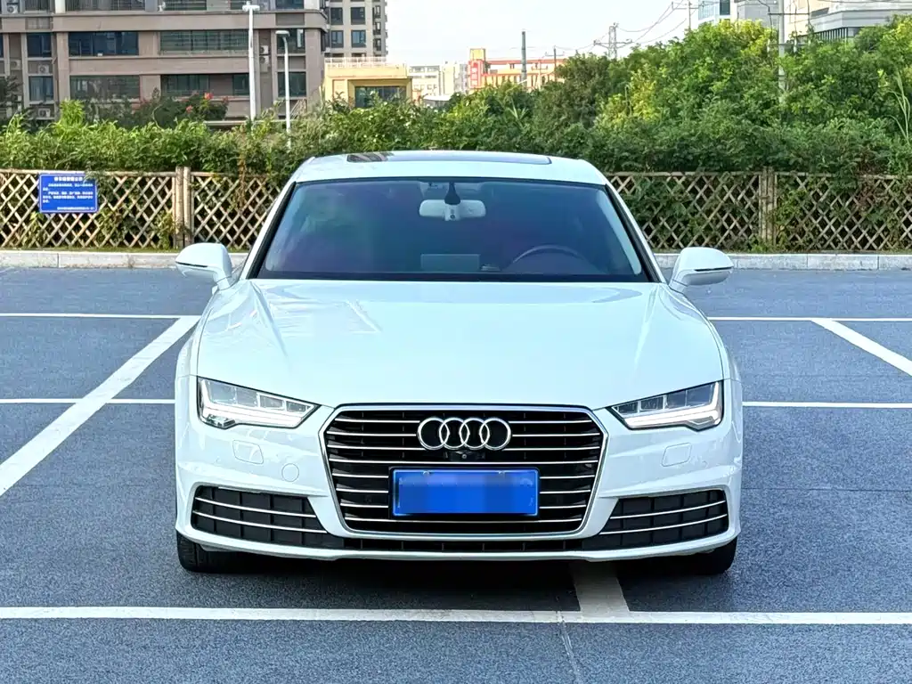 Audi A7 — фото 2