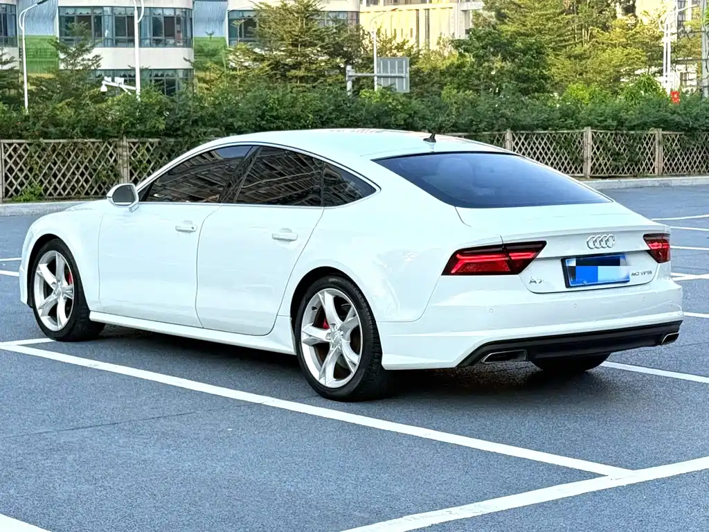 Audi A7 — фото 6