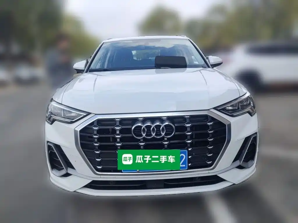 Audi Q3 — фото 2
