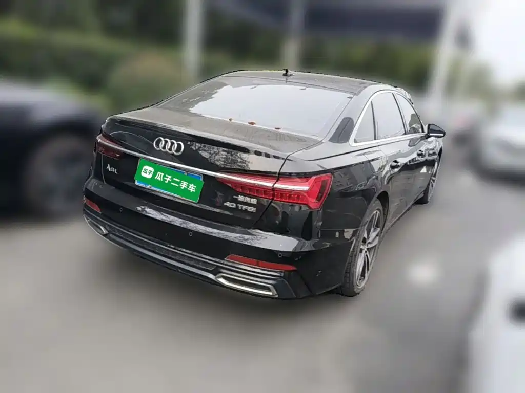 Audi A6L — фото 9