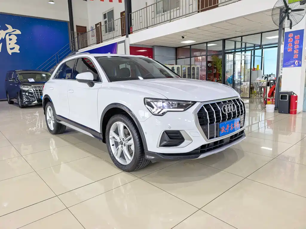 Audi Q3 — фото 3