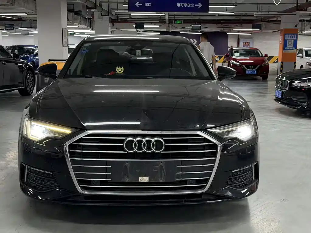 Audi A6L — фото 2