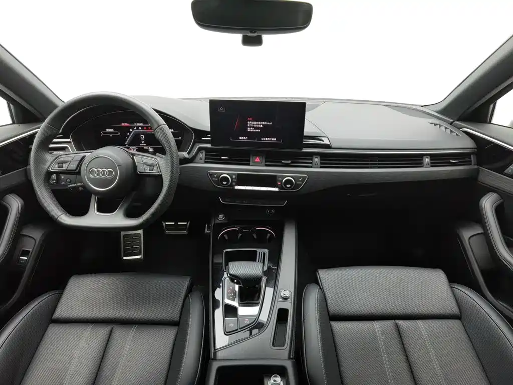 Audi A4L — фото 5