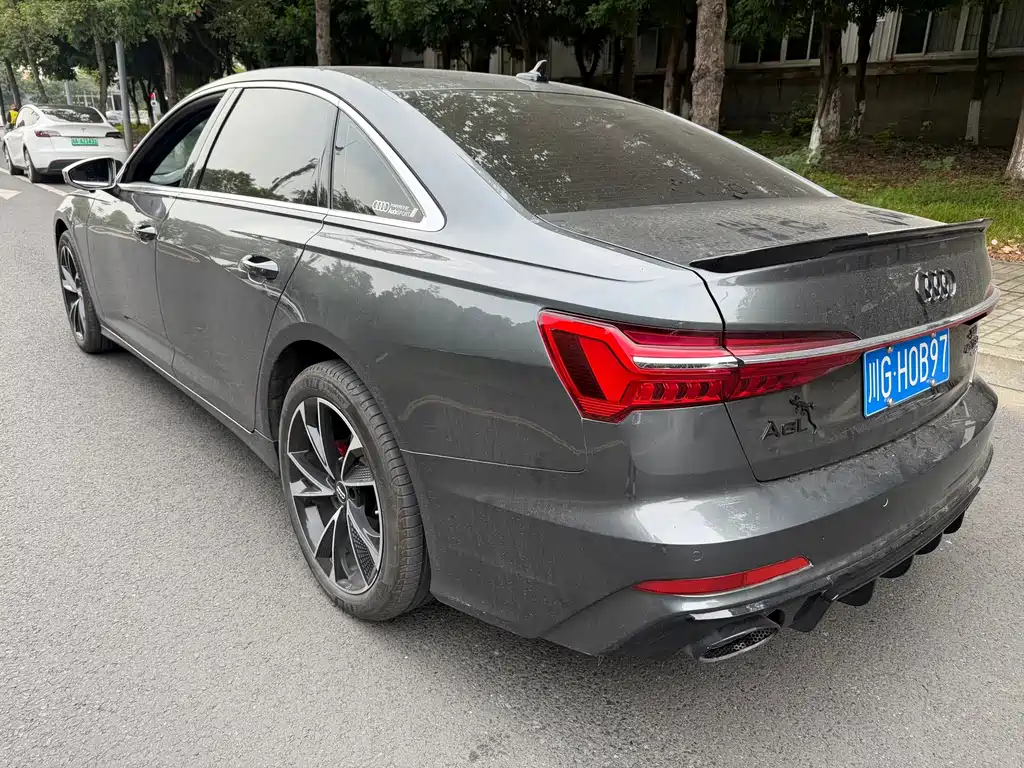Audi A6L — фото 4
