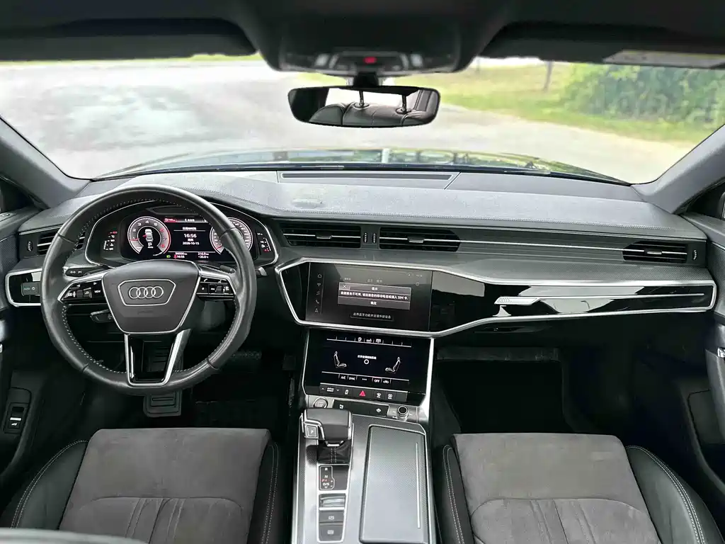 Audi A6L — фото 10