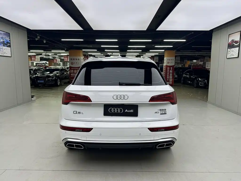 Audi Q5L — фото 4