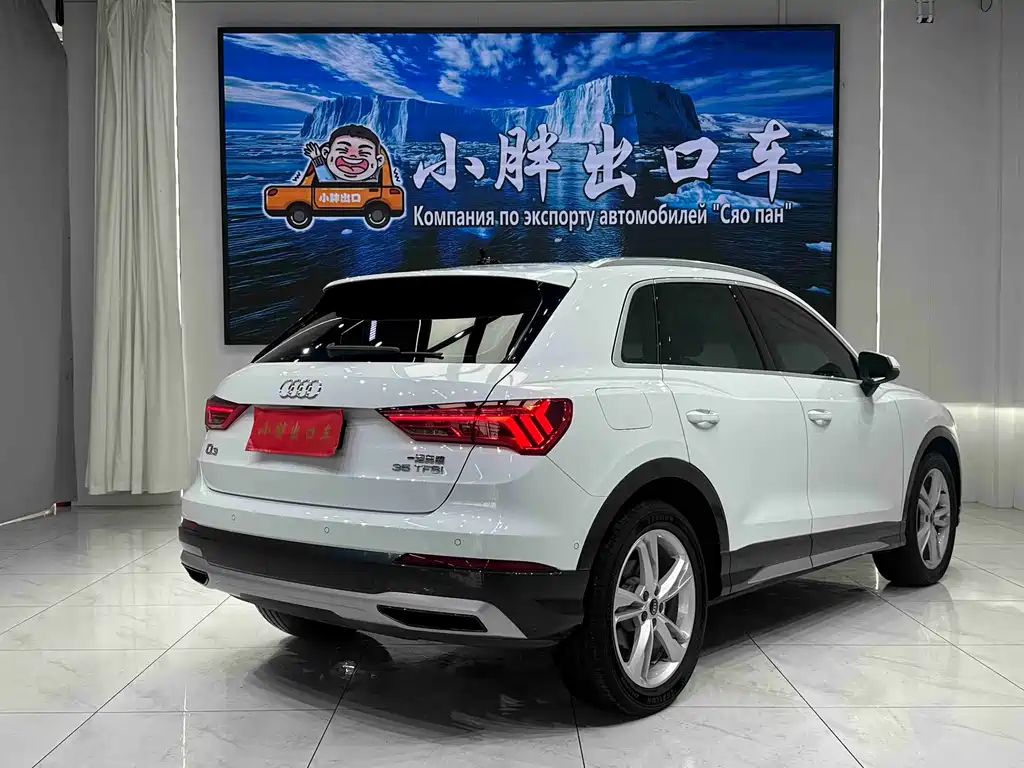 Audi Q3 — фото 4