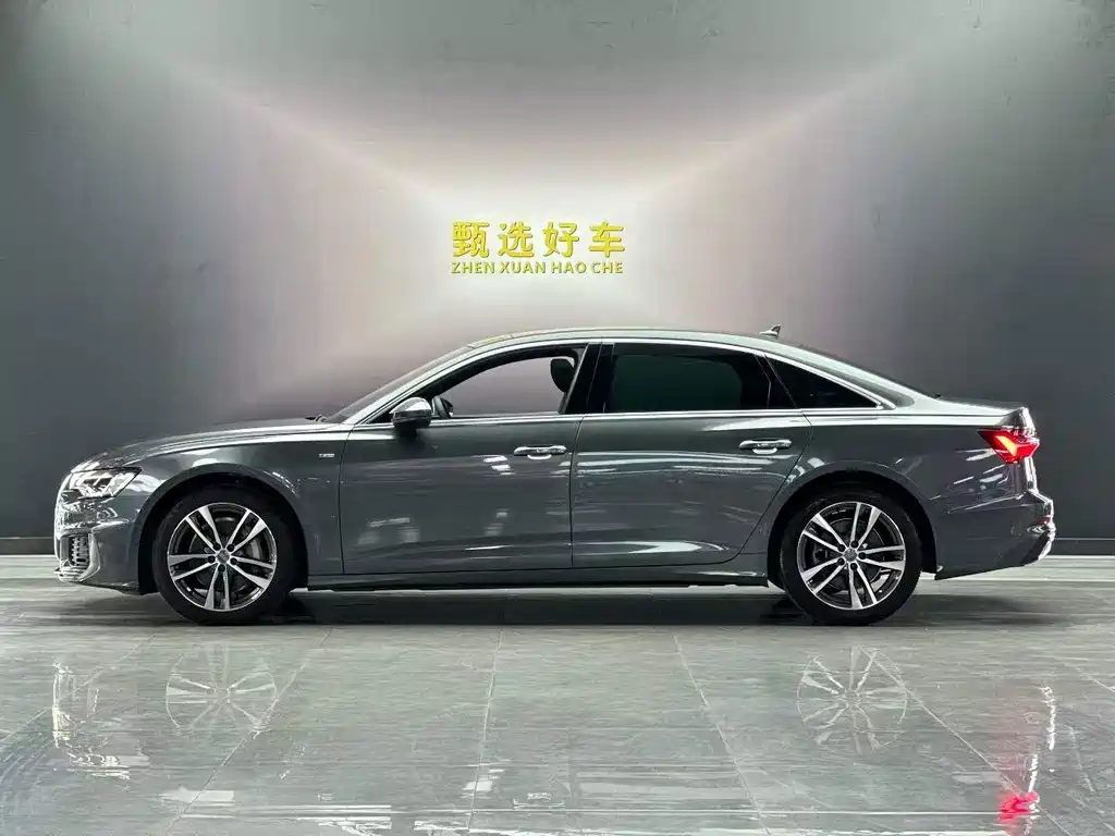 Audi A6L — фото 8