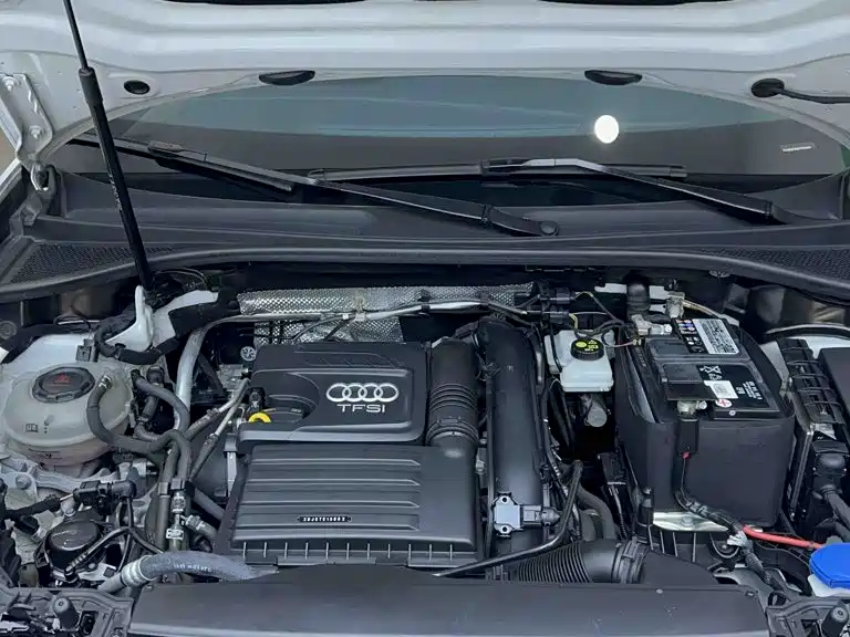 Audi Q3 — фото 22