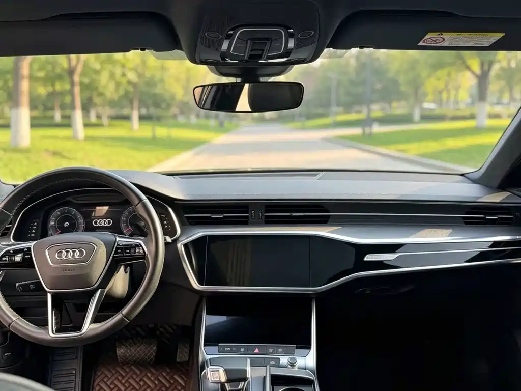 Audi A6L — фото 7