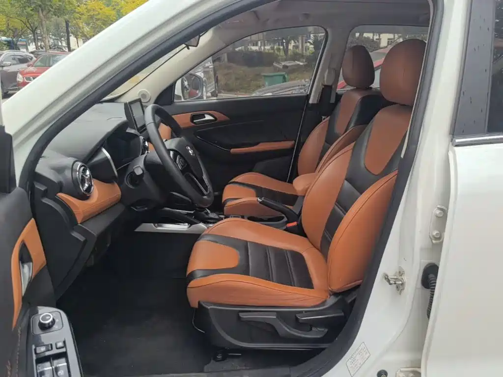 BAIC Senova X35 — фото 14