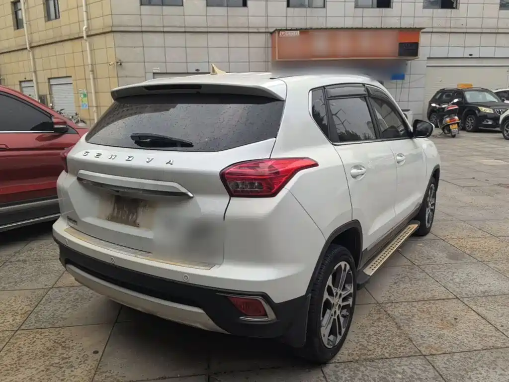 BAIC Senova X35 — фото 6