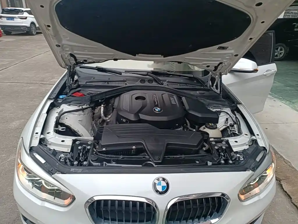 BMW 1 Series (Import) — фото 19