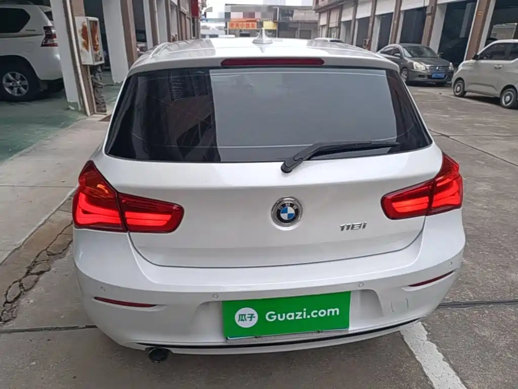 BMW 1 Series (Import) — фото 5