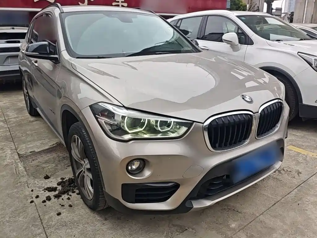 BMW X1 — фото 3