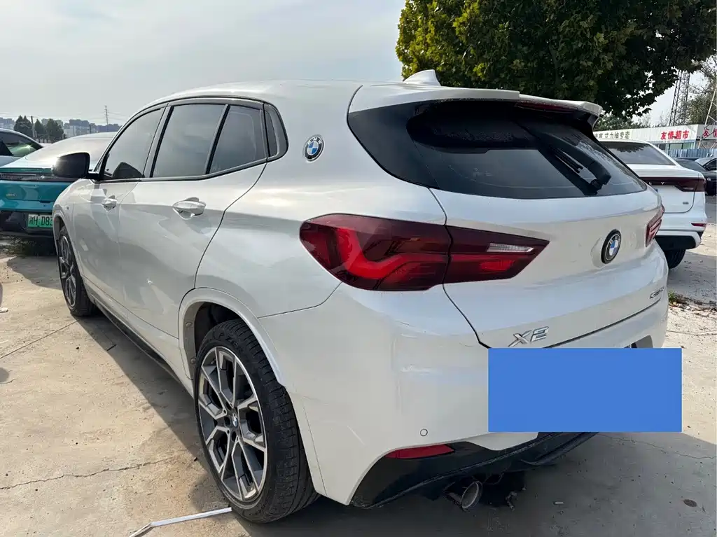 BMW X2 — фото 10