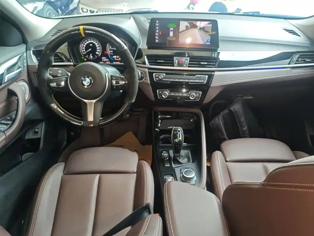 BMW X2 — фото 9