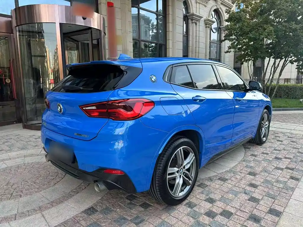 BMW X2 — фото 13