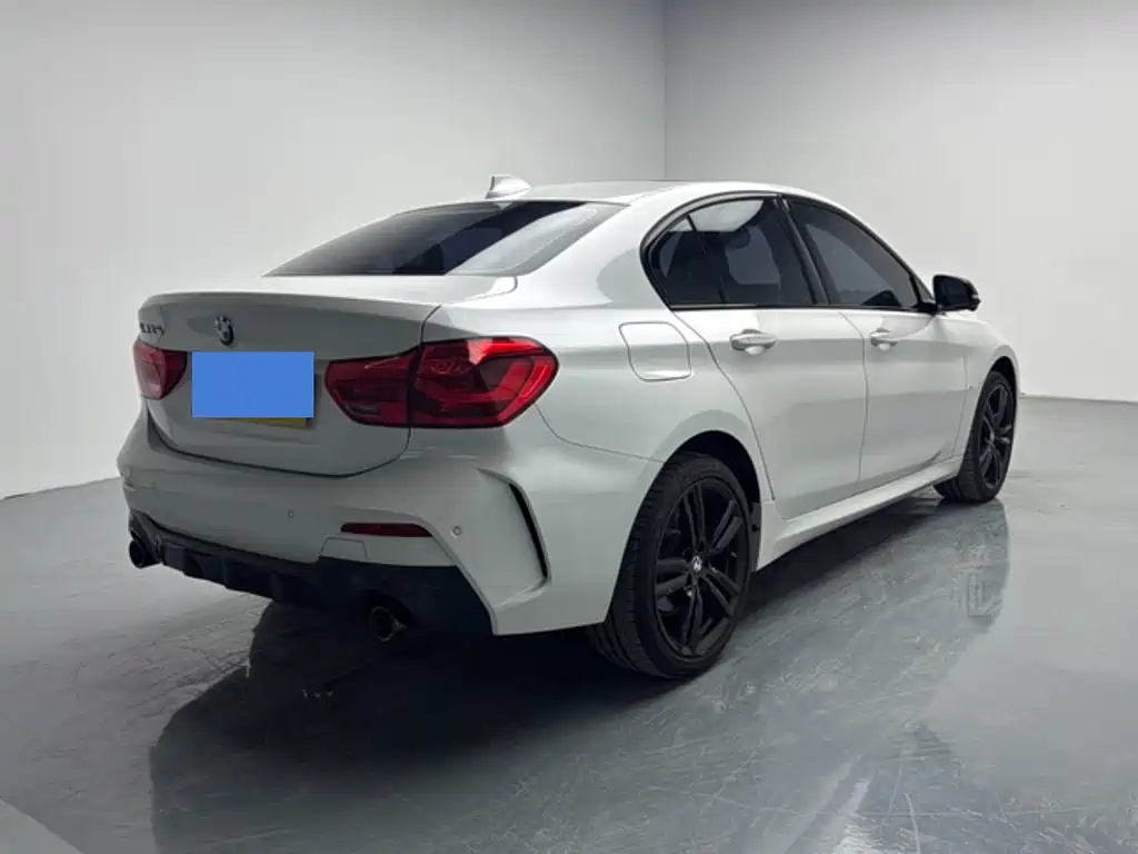 BMW 1 Series — фото 10