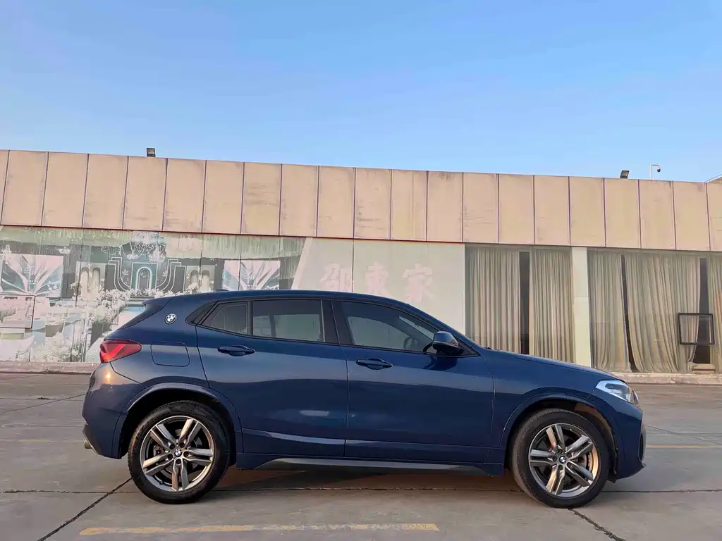 BMW X2 — фото 7