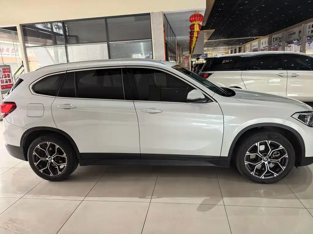 BMW X1 — фото 4
