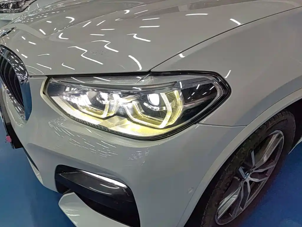 BMW X3 — фото 23