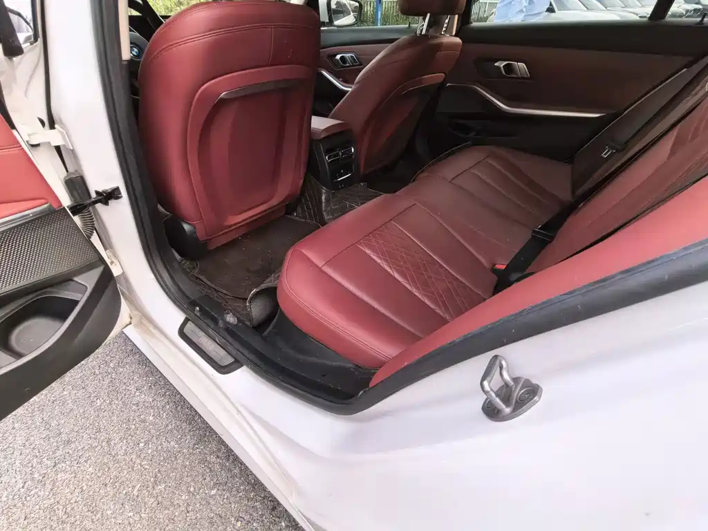 BMW i3 — фото 15