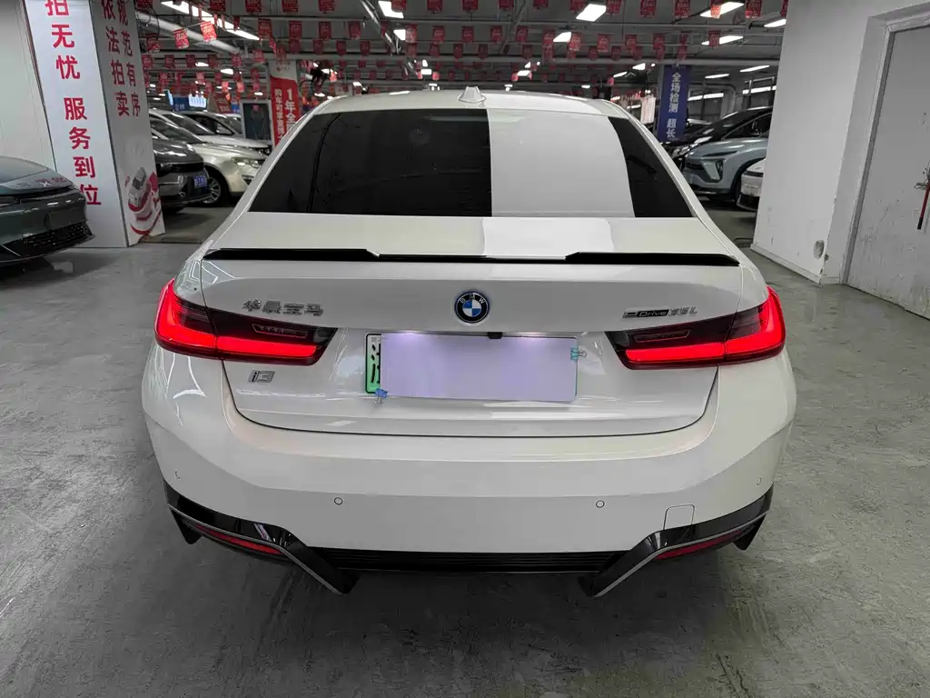 BMW i3 — фото 10