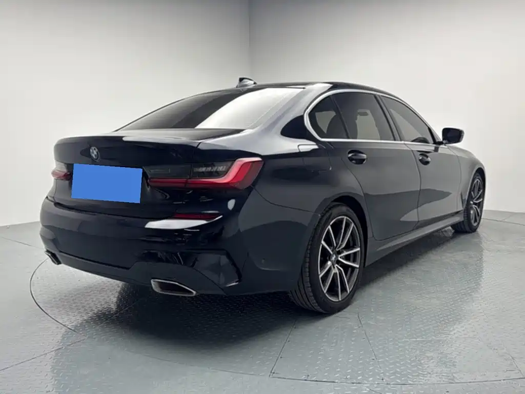 BMW 3 Series — фото 10