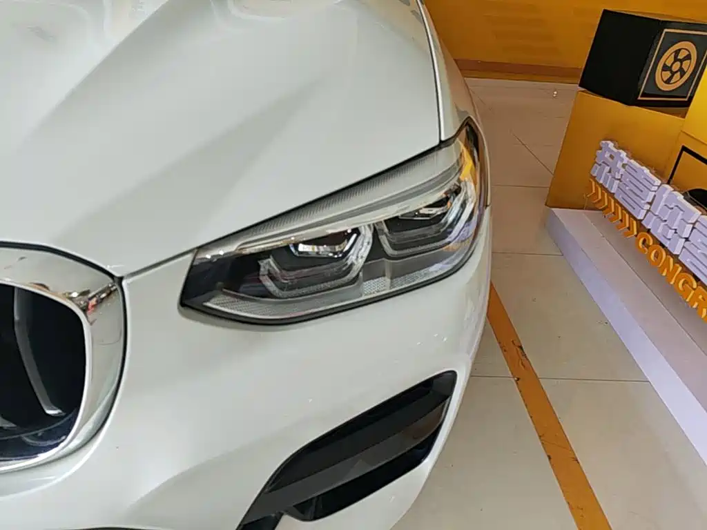 BMW X3 — фото 23