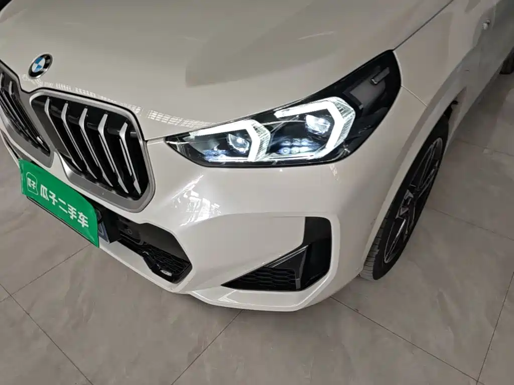BMW X1 — фото 23