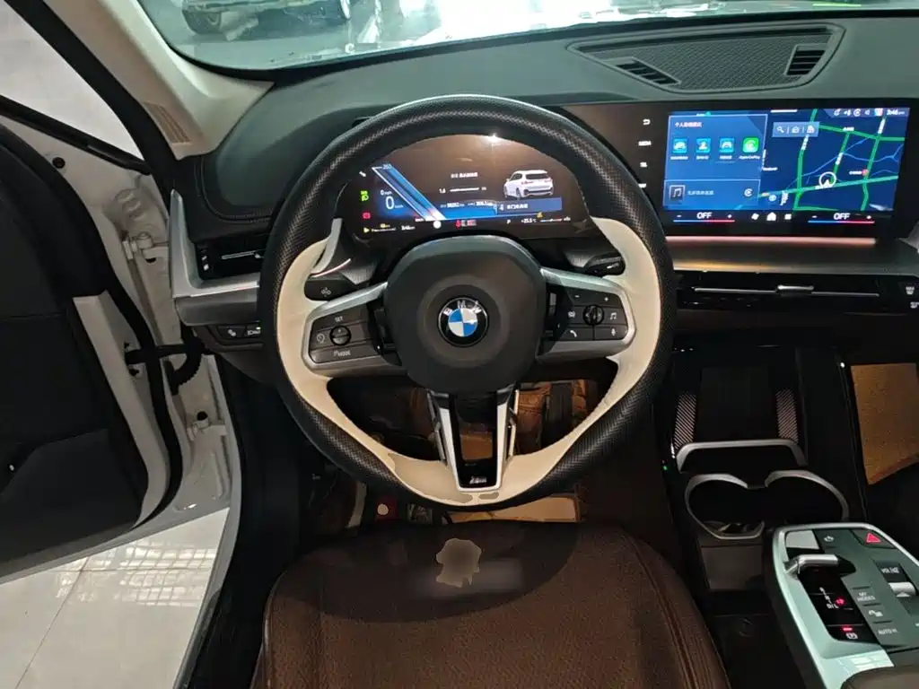BMW X1 — фото 10