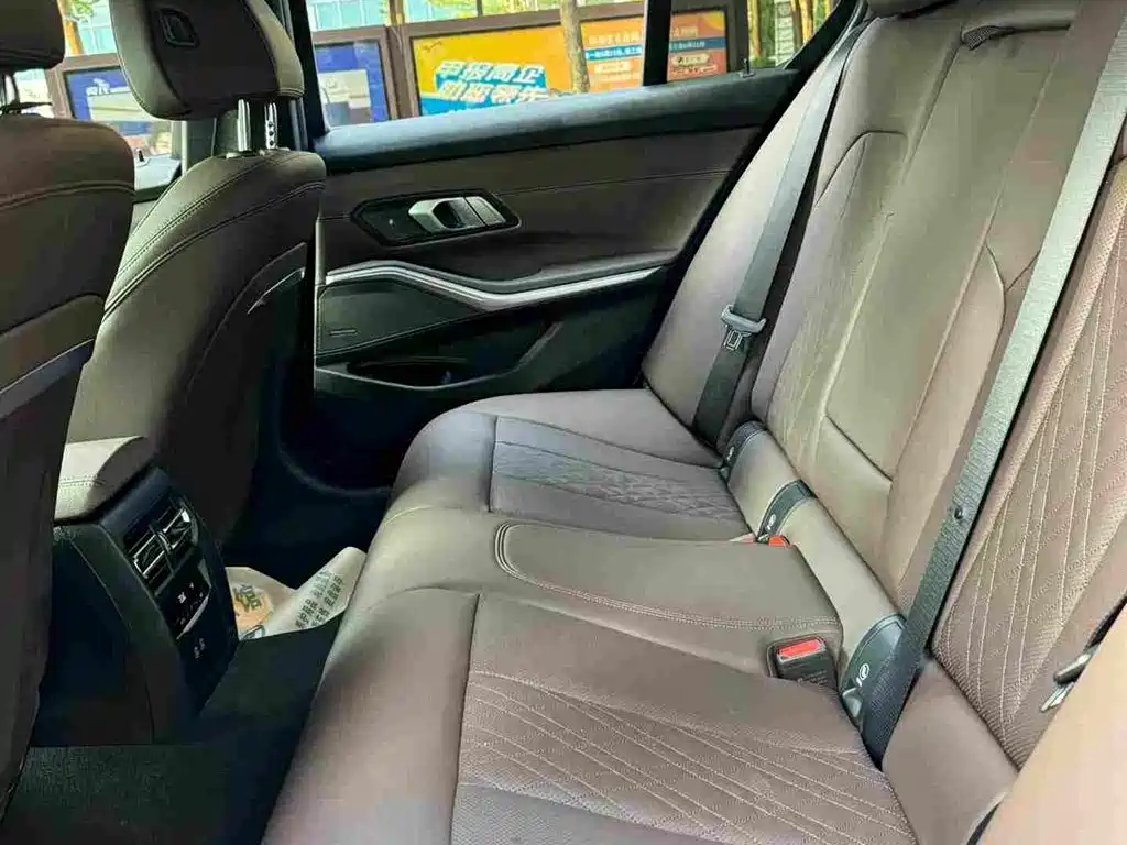 BMW 3 Series — фото 10