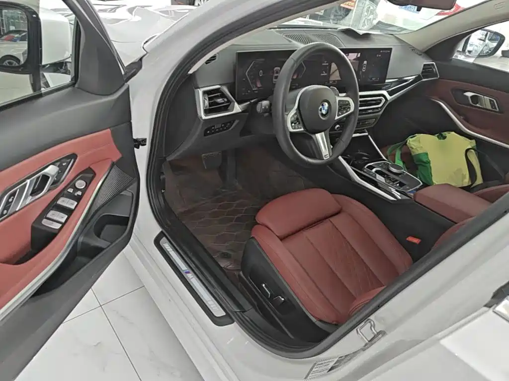 BMW 3 Series — фото 15