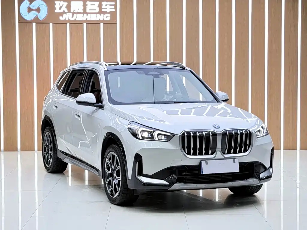 BMW X1 — фото 3