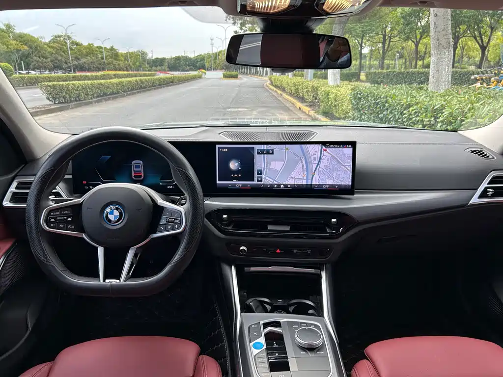 BMW i3 — фото 11
